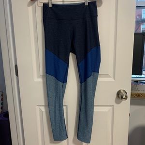 Outdoor Voices Tri-color Springs 7/8 leggings